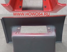 Подножка левая (тягач) пластик HOWO  2010 КРАСНЫЙ (5403832/5405656) WG1642240111 