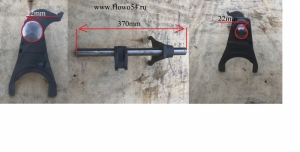 Вилка переключения задней передачи в сборе с валом КПП HW (5403793) AZ2203220101