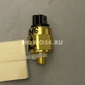 Датчик давления масла XCMG (на сигнальную лампу) 5407316 803682090/803604606/PS31-40-4MNB-B-FLM18-IP-FS4BRR